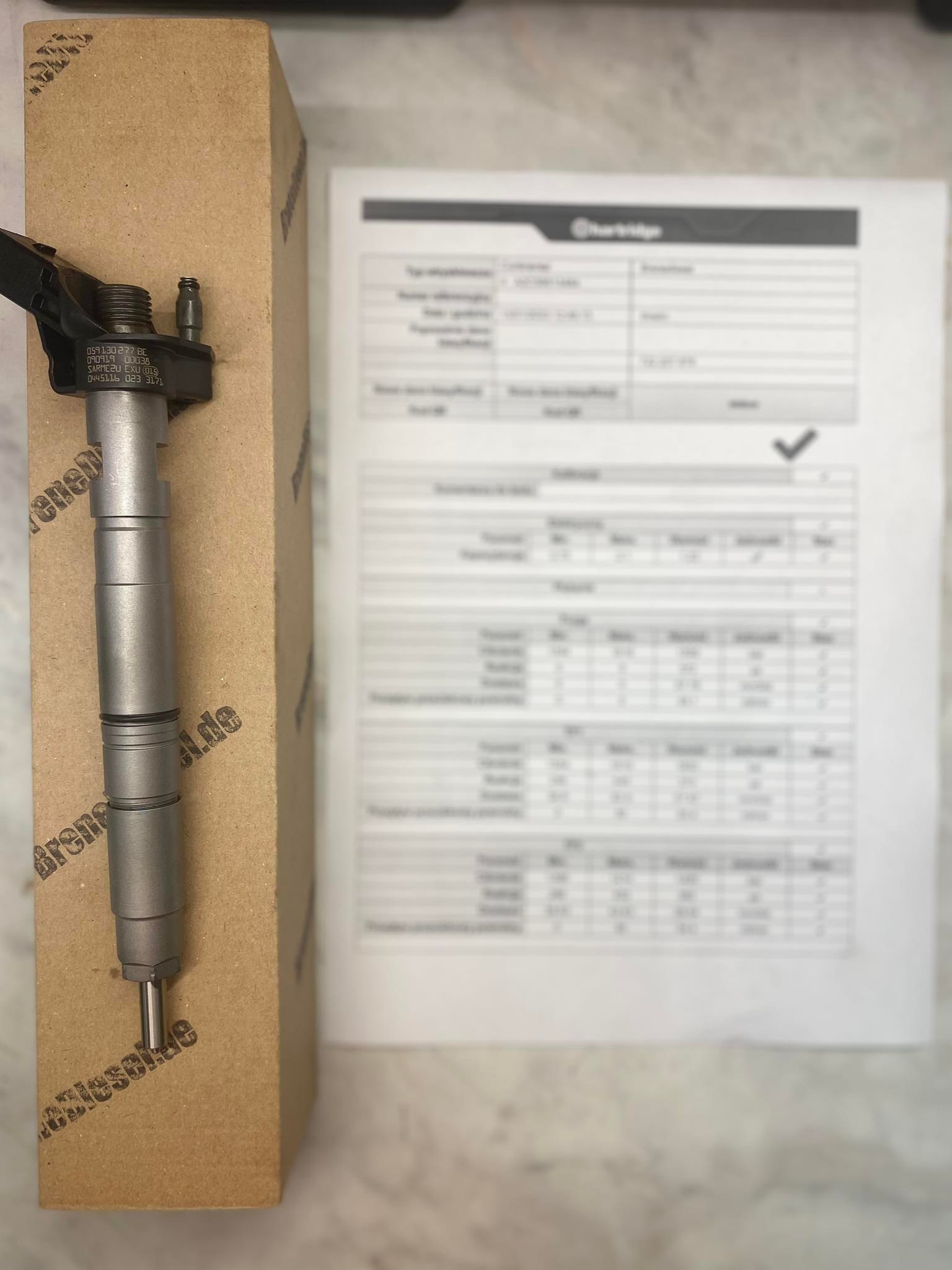 10078-Wtryskiwacz-AudiVW-3.0-TDI-0445115052.jpg Wtryskiwacz AUDI A6 3.0 TDI 0445115052 - obrazek 1