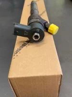 Wtryskiwacz Hyundai i35 1.7 Crdi - 0445110411 - obrazek 2