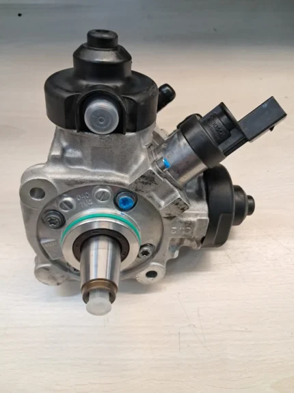 Pompa wysokiego ciśnienia BMW 5 - 0445010678 BOSCH