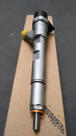 Wtryskiwacz Chrysler Voyager 2.5 CRD/4x4  - 0445110059 - obrazek 3