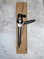 Wtryskiwacze Opel Astra 1.7 GTC CDTI 0445110174