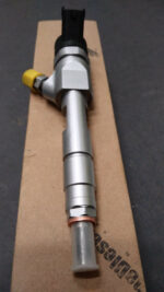 Wtryskiwacz Renault Megane III CC 1.9 DCI - 0445110328 - obrazek 3