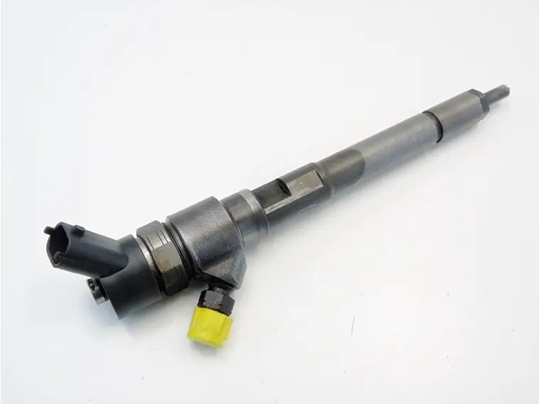 Wtryskiwacz-Bosh-0445110270-1.webp Wtryskiwacz Bosch – Renault Master / Opel Movano 2.3 dCi / CDTI – 0445110250 - obrazek 1