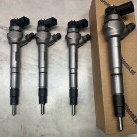 Wtryskiwacz BOSCH 0445110369, 03L130277J 2.0TDI